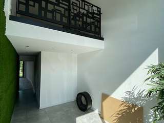 Bureaux et commerces 4 pièces