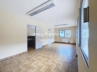 Bureaux et commerces 10 pièces