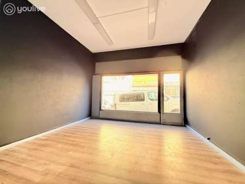Bureaux et commerces 1 pièce