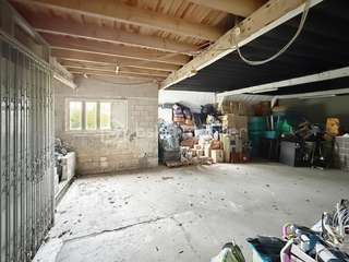 Bureaux et commerces 6 pièces