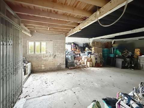 Bureaux et commerces 6 pièces