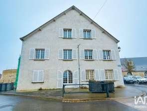 Vente Bureaux et commerces 170 m&sup2;Sainte-Maure-de-Touraine