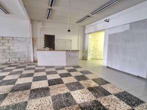 Vente Bureaux et commerces 178 m&sup2;Salindres