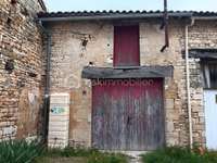 Bureaux et commerces 5 pièces