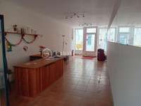 Bureaux et commerces 5 pièces