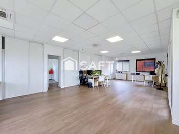 Bureaux et commerces 4 pièces Sèvremoine 49