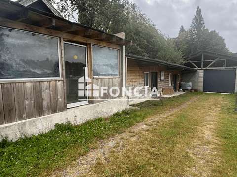 Bureaux et commerces Sillé-le-Guillaume 72