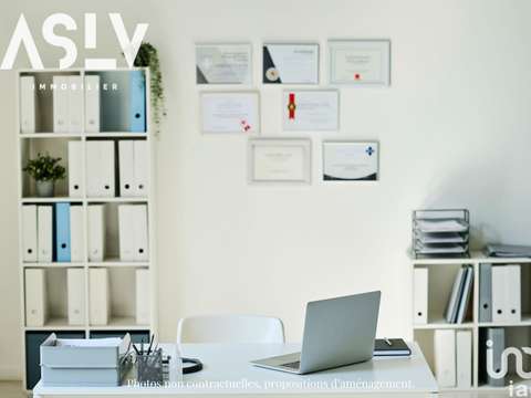 Bureaux et commerces Six-Fours-les-Plages 83