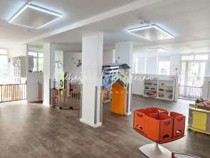 Vente Bureaux et commerces 160 m&sup2;Solliès-Pont