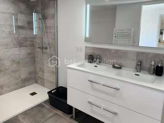 Bureaux et commerces 12 pièces