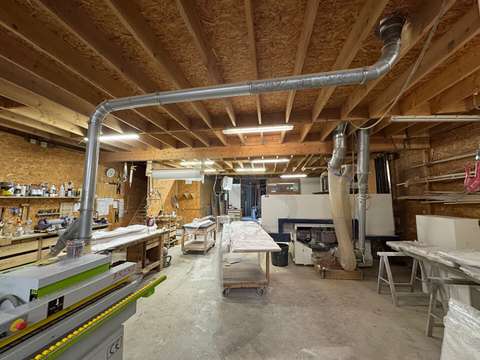 Bureaux et commerces 5 pièces