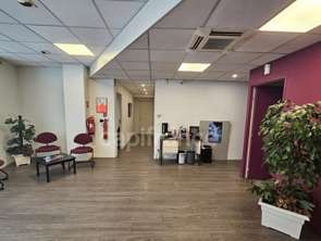 Vente Bureaux et commerces 212 m&sup2;Tarbes
