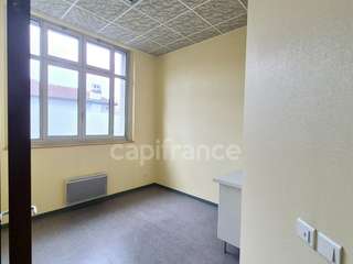 Bureaux et commerces 11 pièces