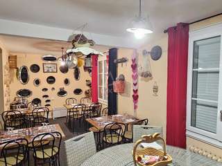 Bureaux et commerces 12 pièces