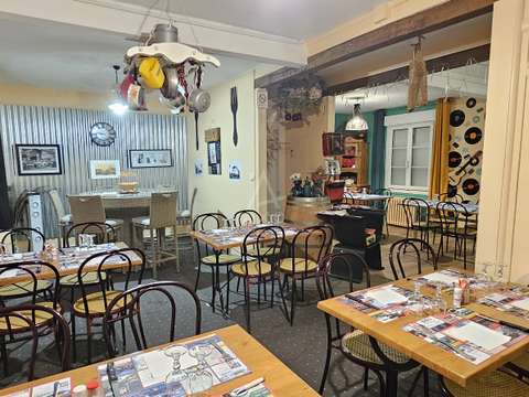 Bureaux et commerces 12 pièces