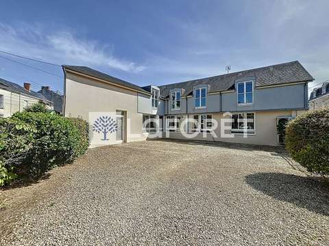 Bureaux et commerces Thouars 79