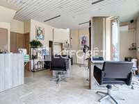 Bureaux et commerces 1 pièce