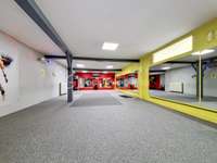 Bureaux et commerces 4 pièces