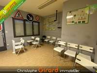 Bureaux et commerces 4 pièces Bureaux et commerces 4 pièces