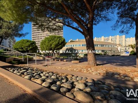Bureaux et commerces Toulon 83