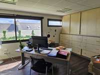 Bureaux et commerces 12 pièces