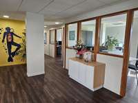 Bureaux et commerces 12 pièces