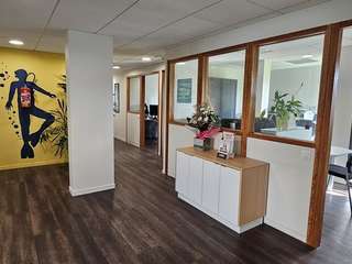 Bureaux et commerces 12 pièces