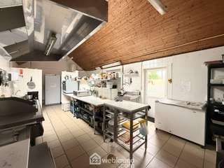 Bureaux et commerces 5 pièces