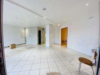 Bureaux et commerces 3 pièces