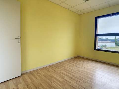 Bureaux et commerces 20 pièces Bureaux et commerces 20 pièces