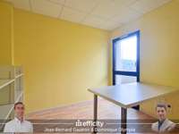 Bureaux et commerces 21 pièces