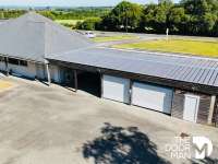 Bureaux et commerces 7 pièces