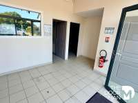 Bureaux et commerces 7 pièces