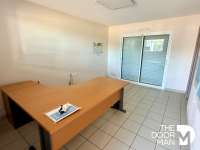 Bureaux et commerces 7 pièces
