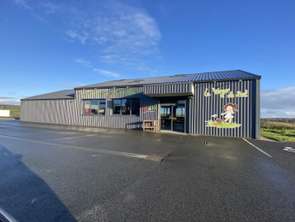Vente Bureaux et commerces 350 m&sup2;Uzel