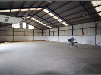 Bureaux et commerces 3 pièces