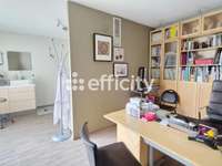Bureaux et commerces 7 pièces