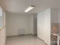 Bureaux et commerces 5 pièces