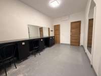 Bureaux et commerces 2 pièces