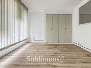 Bureaux et commerces 6 pièces