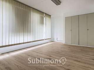 Bureaux et commerces 6 pièces