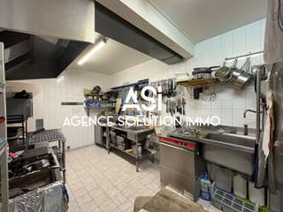 Bureaux et commerces 5 pièces