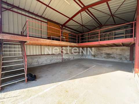 Bureaux et commerces 4 pièces