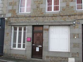 Vente Bureaux et commerces 57 m&sup2;Villedieu-les-Poeles