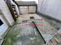 Bureaux et commerces 7 pièces