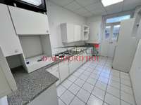 Bureaux et commerces 7 pièces
