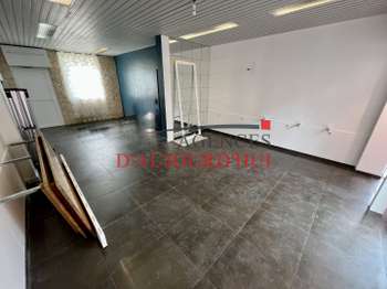 Bureaux et commerces 2 pièces
