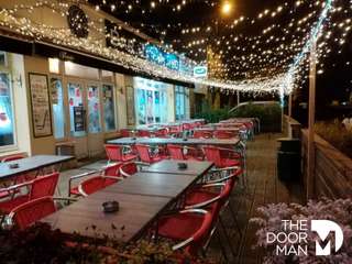 Bureaux et commerces 9 pièces