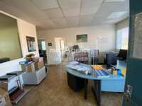 Bureaux et commerces 8 pièces Bureaux et commerces 8 pièces