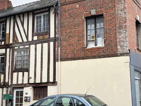 Bureaux et commerces 7 pièces